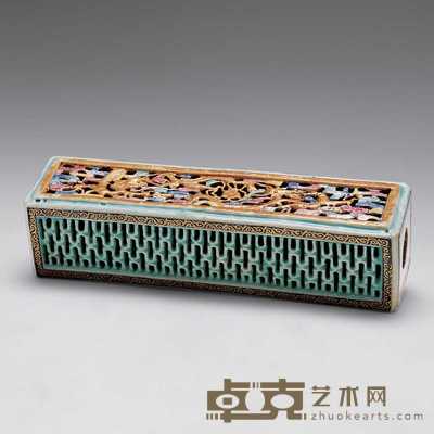 清嘉庆 粉彩香熏 长20.5cm；5.1×5.1cm